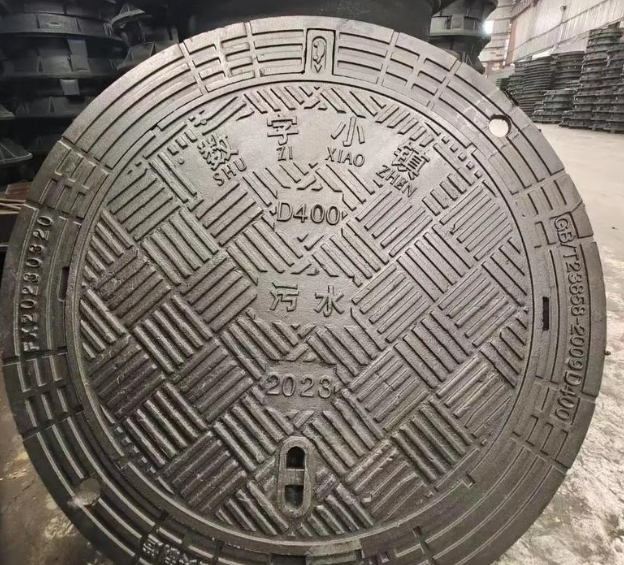 丹巴球墨铸铁防沉降井盖展示